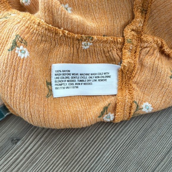 Girls’ Fall/Spring Blouses - Picture 4 of 5